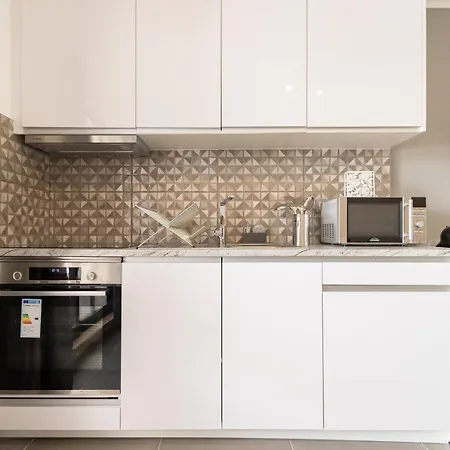 Excellent Oura Appartement *