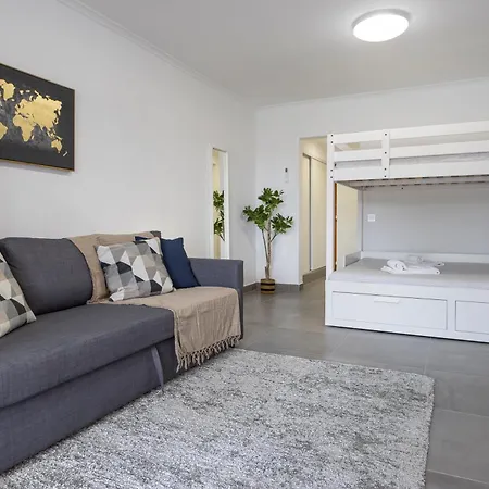 Excellent Oura Appartement Albufeira